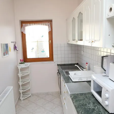 Apartman Irisz *