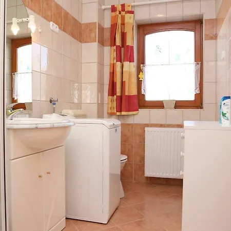 Apartman Irisz *