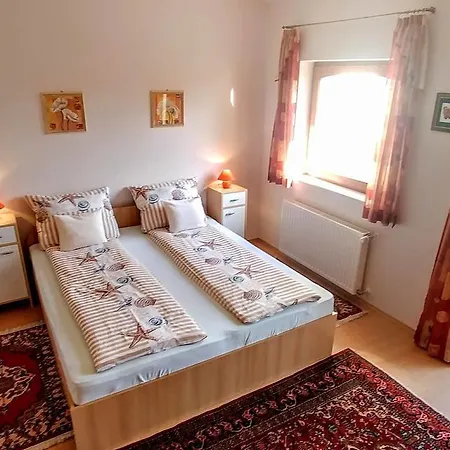 Apartman Apartman Irisz *
